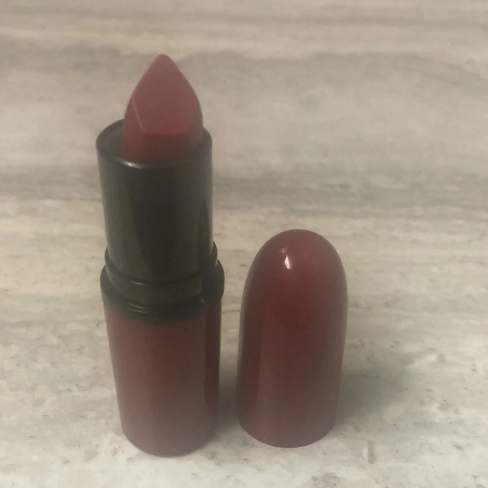 Red Lipstick — Vibrant Red Shade